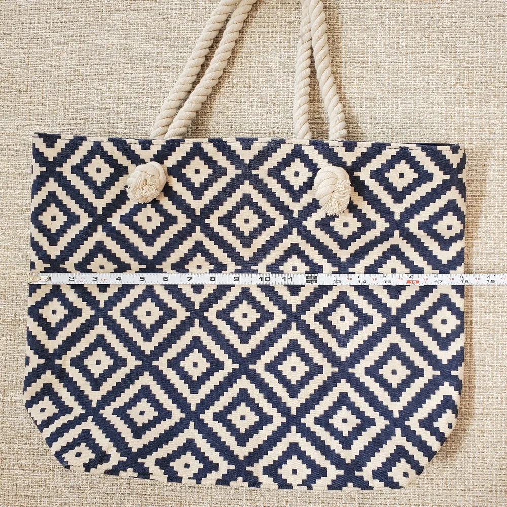 Summer & Rose Rope Handle Tote Bag - Picture 11 of 12
